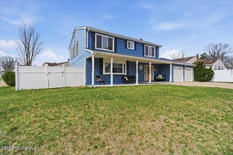 12 Holmes Avenue Monroe NJ 08831