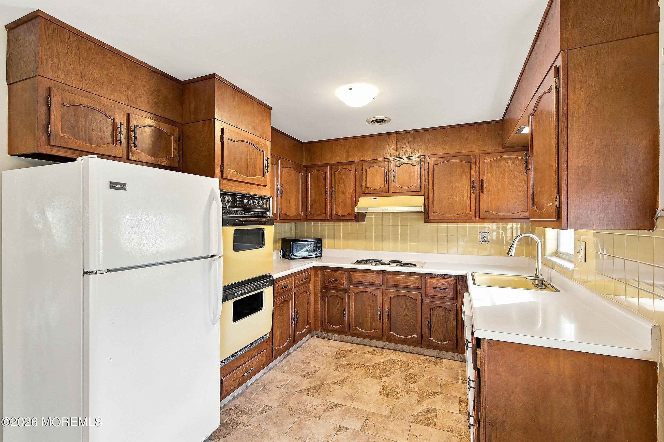 33A Gramercy Lane Manchester NJ 08759
