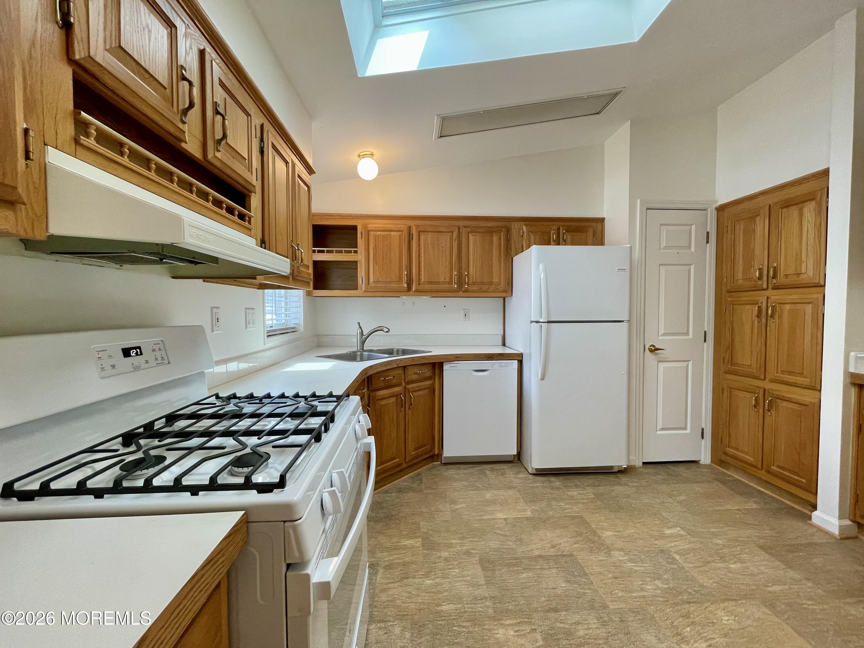 23 Brookside Way Freehold NJ 07728