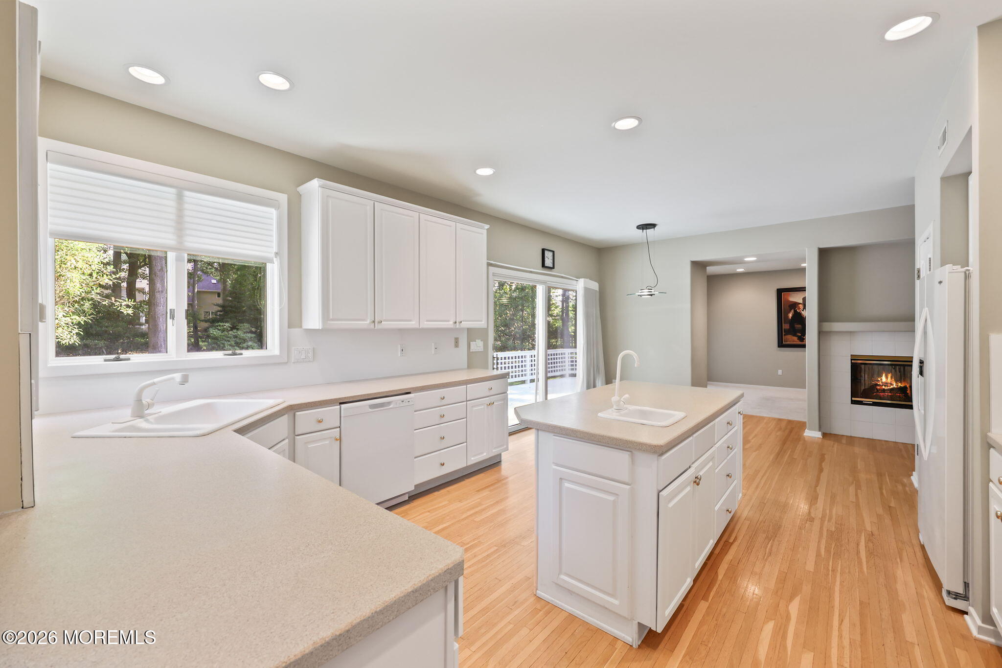 684 Harding Road Little Silver NJ 07739