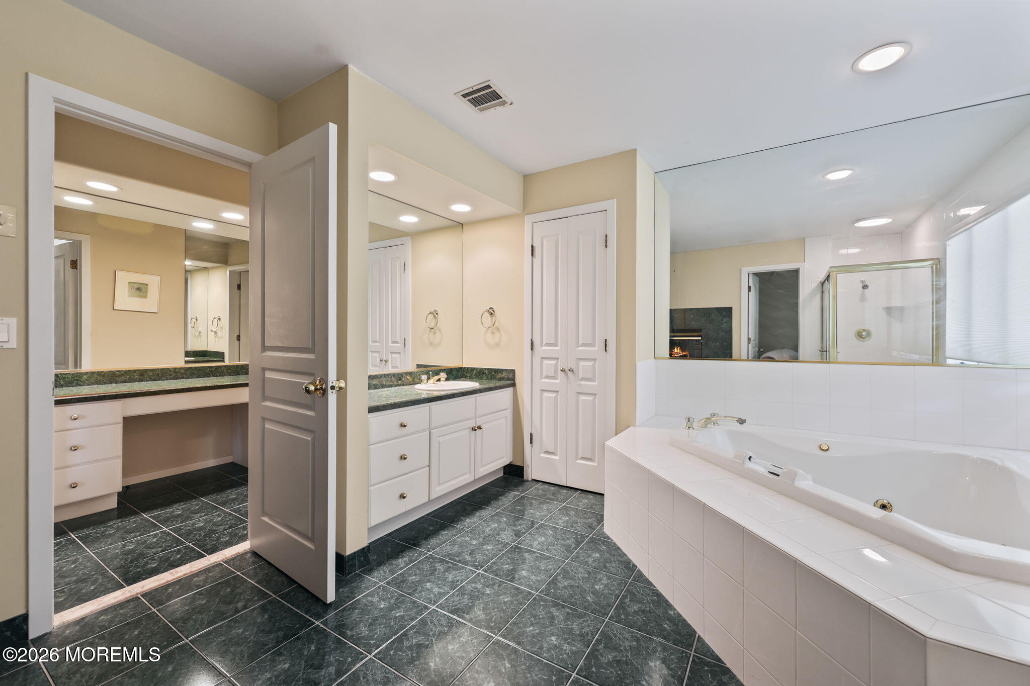 684 Harding Road Little Silver NJ 07739