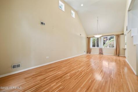684 Harding Road Little Silver NJ 07739