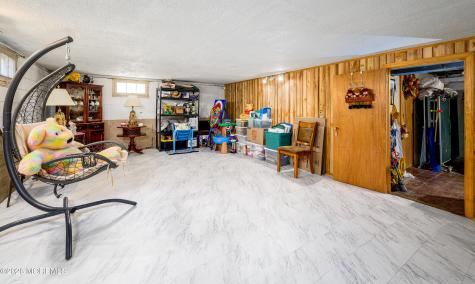 144 Garden Terrace Edison NJ 08817