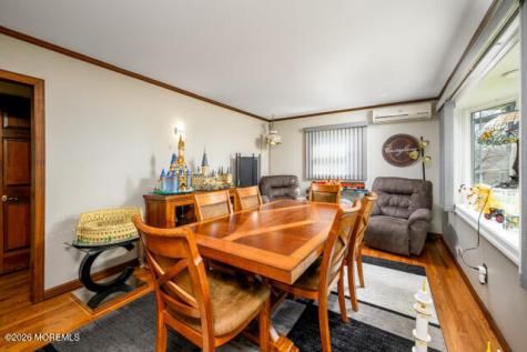 144 Garden Terrace Edison NJ 08817