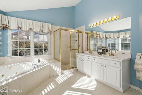 40 Northwoods Road Ocean Twp NJ 07712