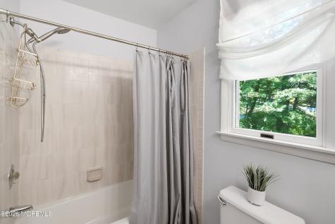 76 Long Hill Road Gillette NJ 07933