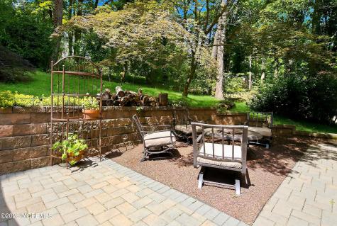 76 Long Hill Road Gillette NJ 07933