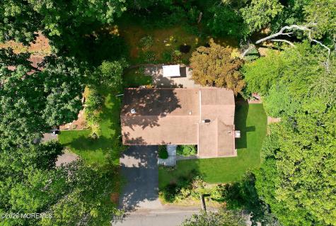 76 Long Hill Road Gillette NJ 07933