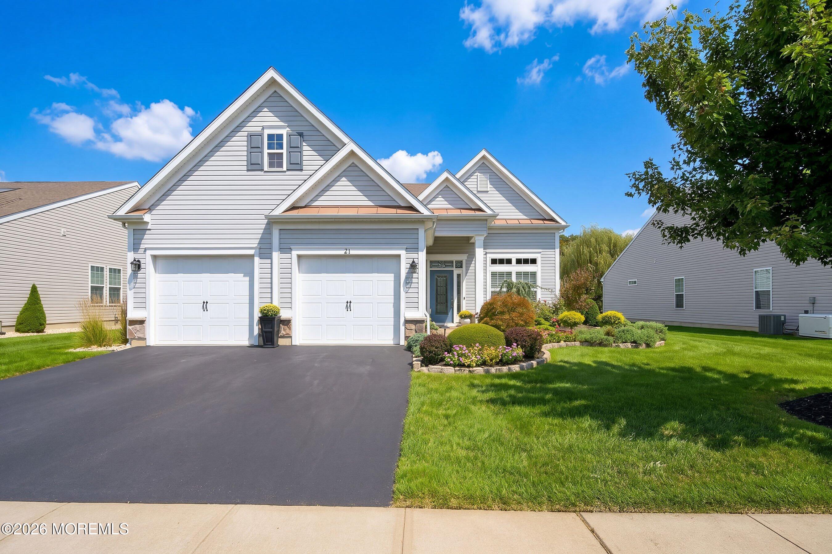 21 W Campania Lane Farmingdale NJ 07727