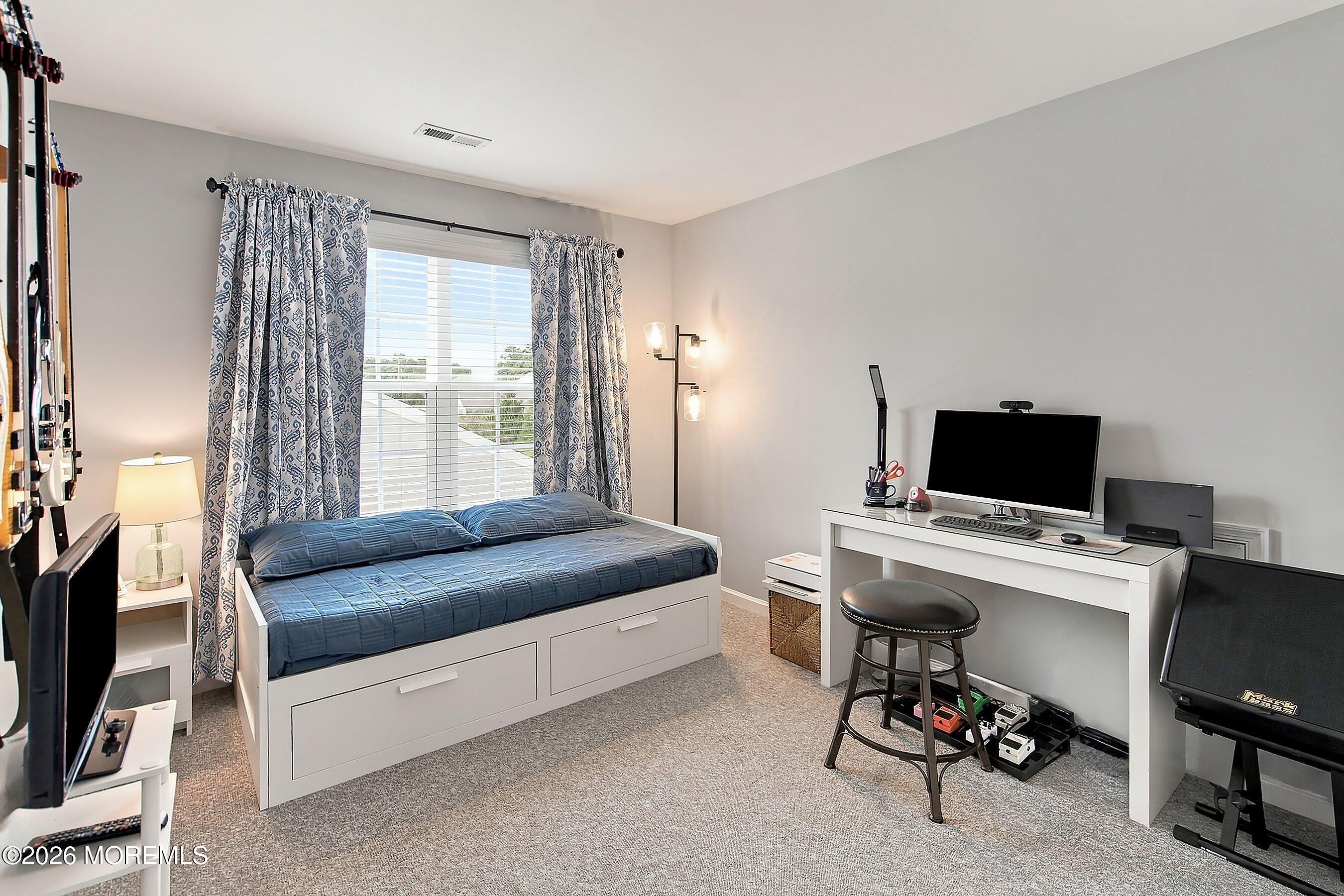 21 W Campania Lane Farmingdale NJ 07727
