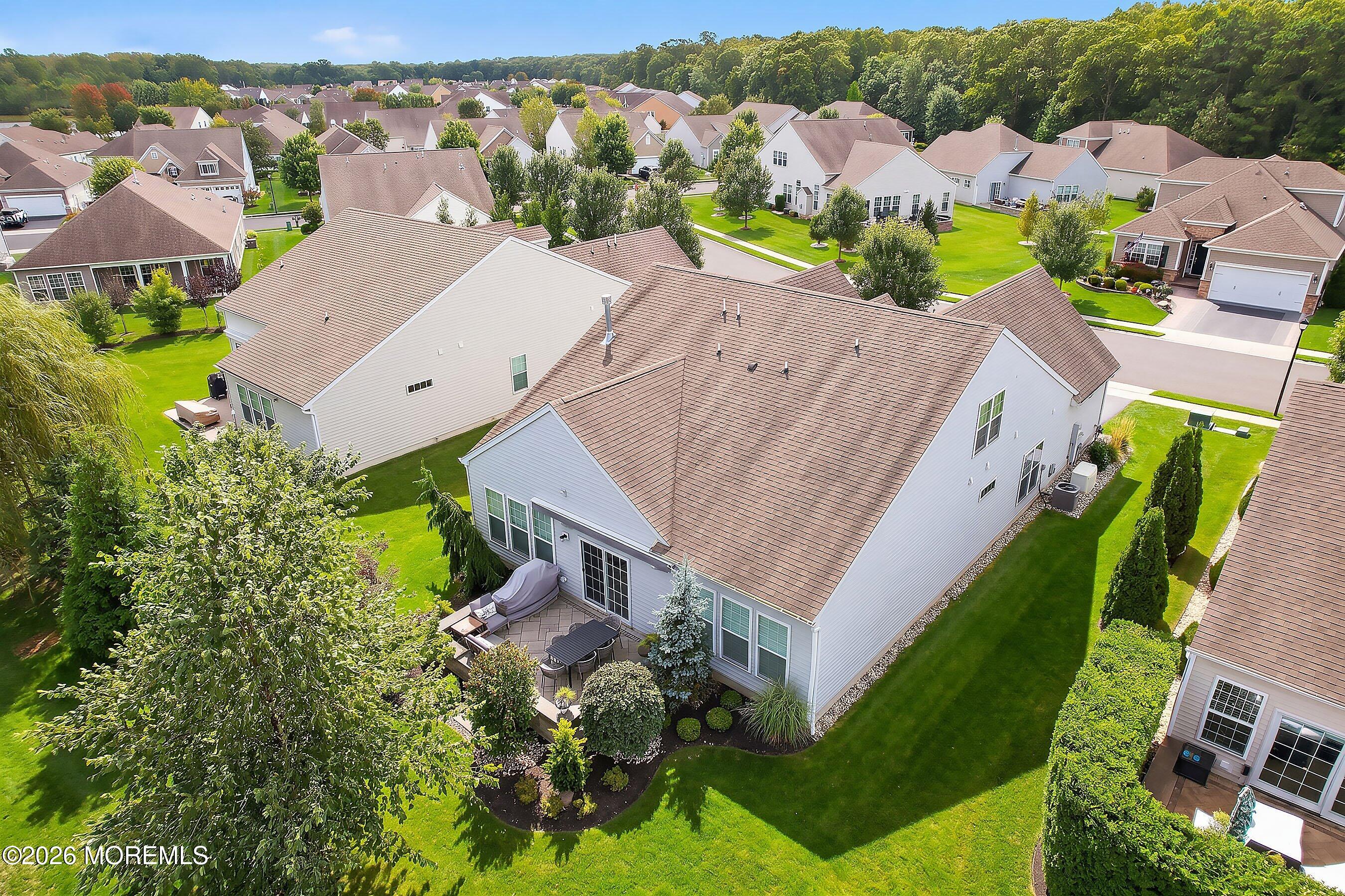 21 W Campania Lane Farmingdale NJ 07727