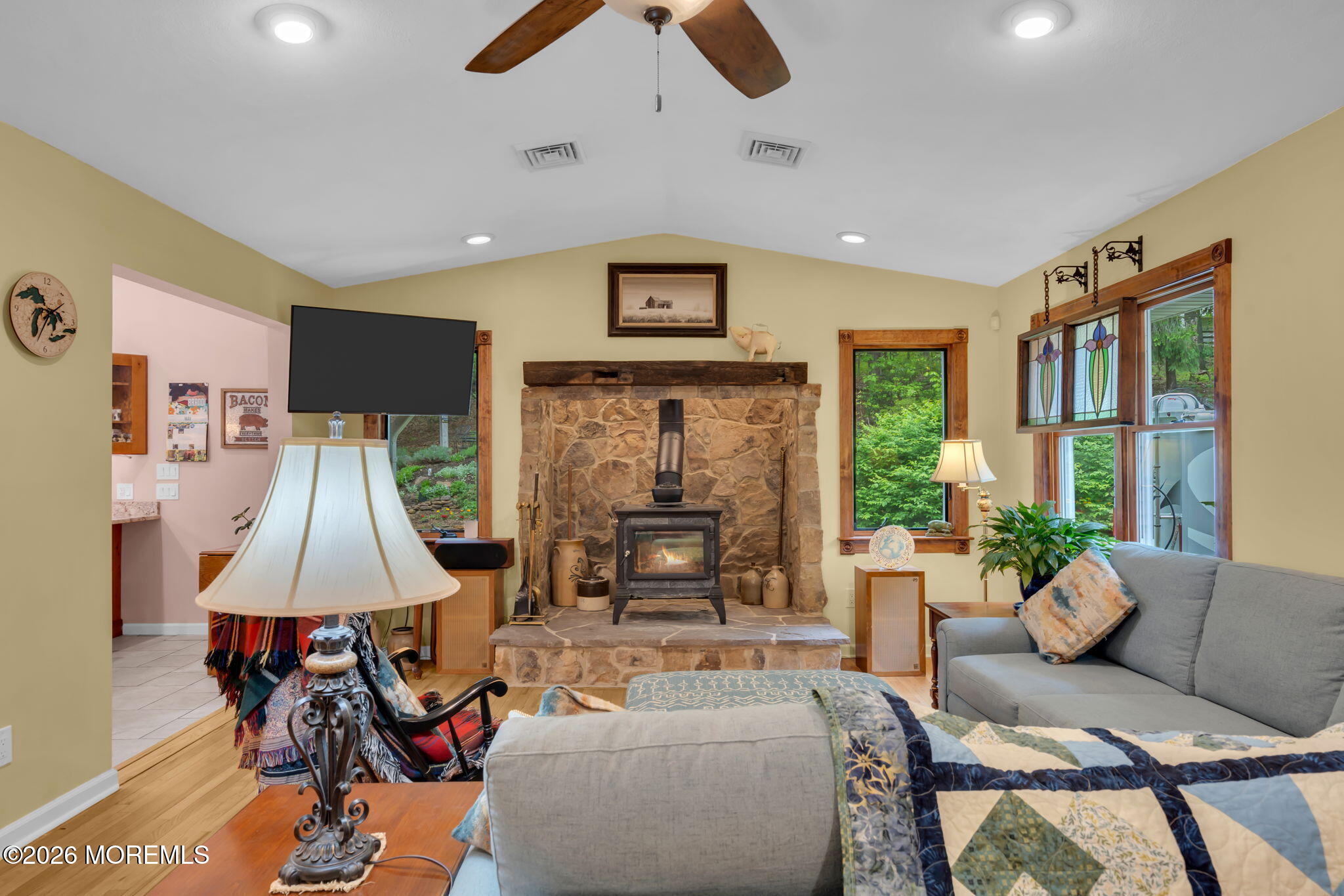 8 Rues Road Cream Ridge NJ 08514
