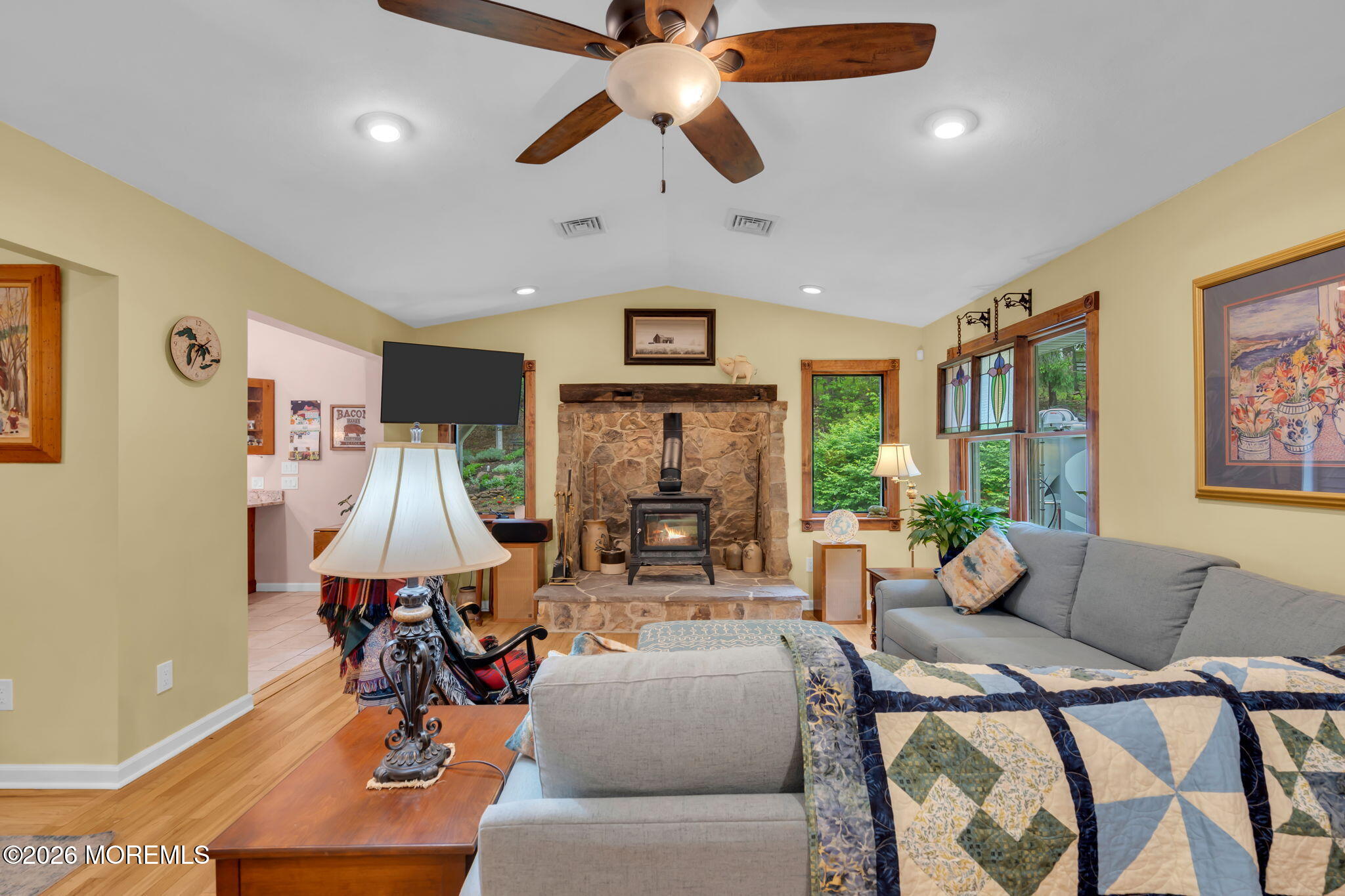 8 Rues Road Cream Ridge NJ 08514