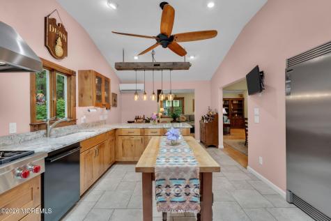 8 Rues Road Cream Ridge NJ 08514