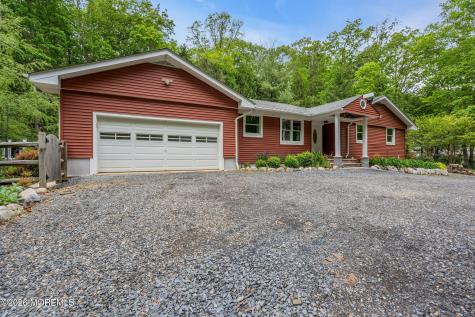 8 Rues Road Cream Ridge NJ 08514