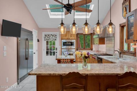 8 Rues Road Cream Ridge NJ 08514