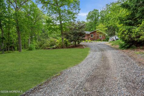 8 Rues Road Cream Ridge NJ 08514