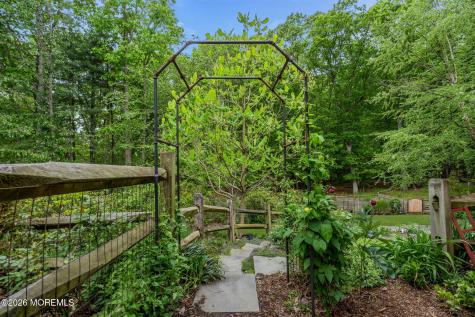 8 Rues Road Cream Ridge NJ 08514