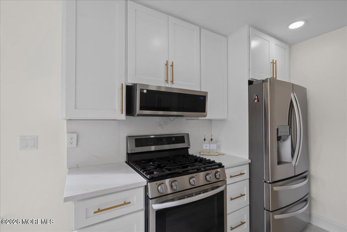 13 Cottonwood Drive Jackson NJ 08527