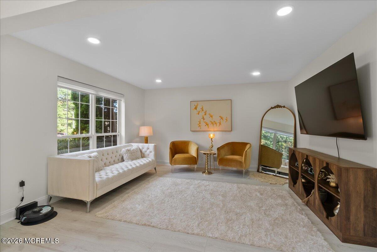 13 Cottonwood Drive Jackson NJ 08527