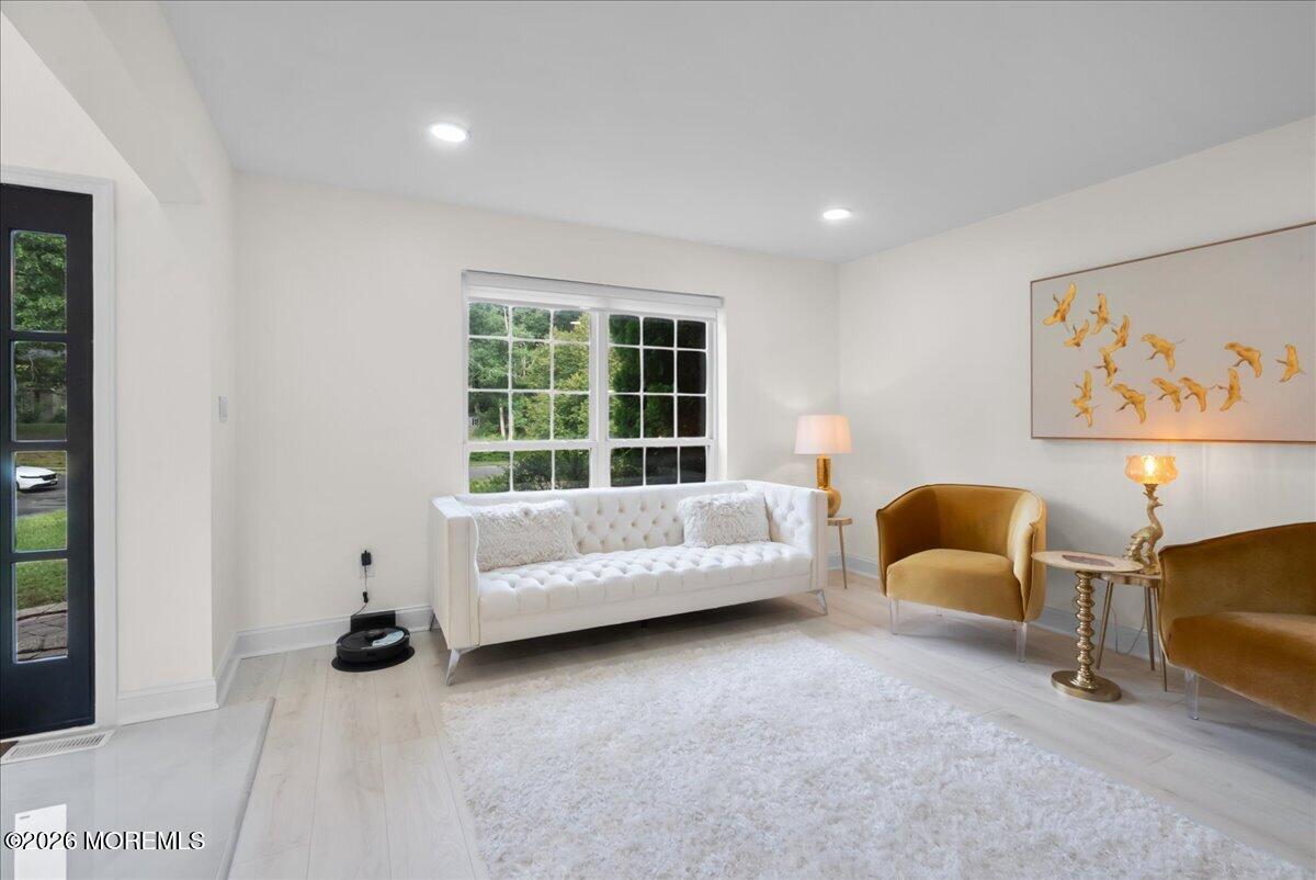 13 Cottonwood Drive Jackson NJ 08527