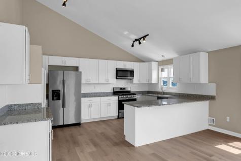 1131 Bayview Avenue Bayville NJ 08721
