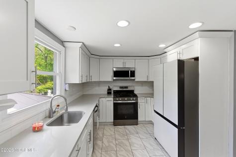 134 Lakeside Boulevard Hamilton NJ 08610