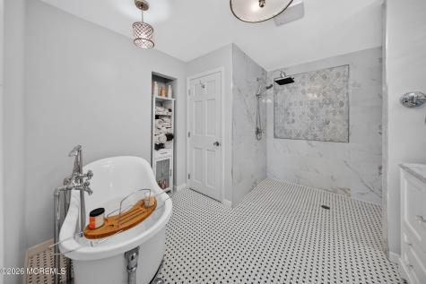 197 White Road Little Silver NJ 07739