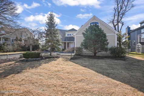66 Seneca Place Oceanport NJ 07757