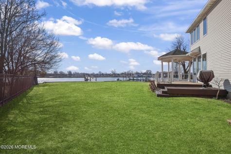66 Seneca Place Oceanport NJ 07757