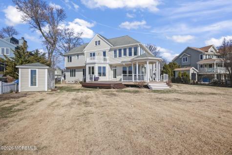 66 Seneca Place Oceanport NJ 07757