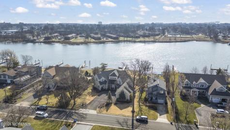 66 Seneca Place Oceanport NJ 07757