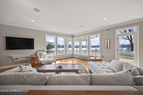 66 Seneca Place Oceanport NJ 07757