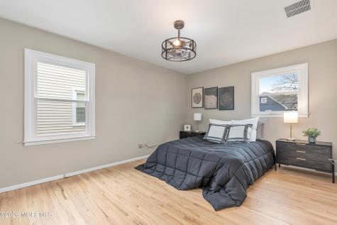 20 Surrey Drive Hazlet NJ 07730