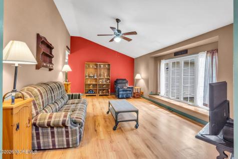 1760 Pennsylvania Avenue Whiting NJ 08759