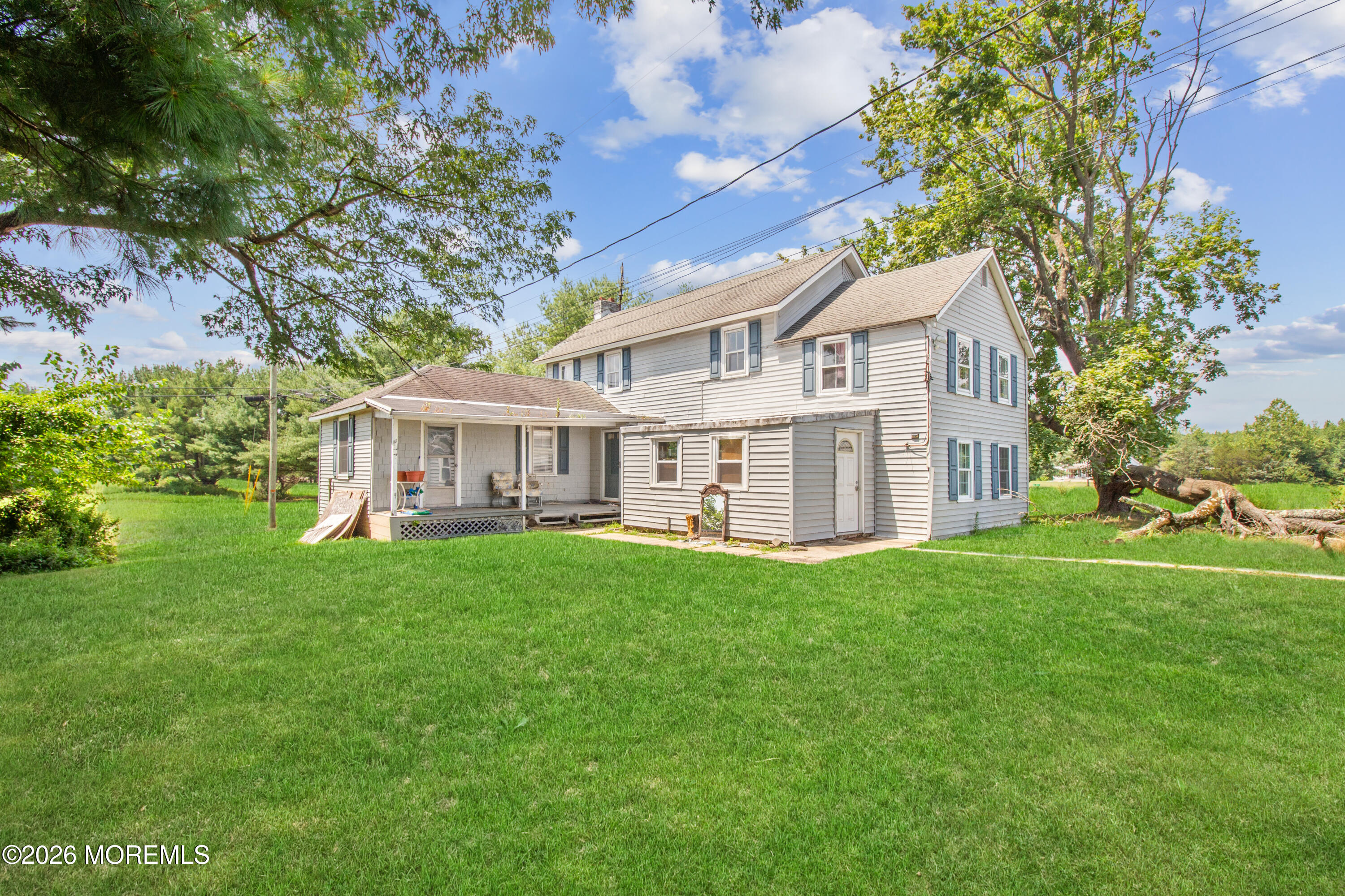 33 Allens Road Robbinsville NJ 08691