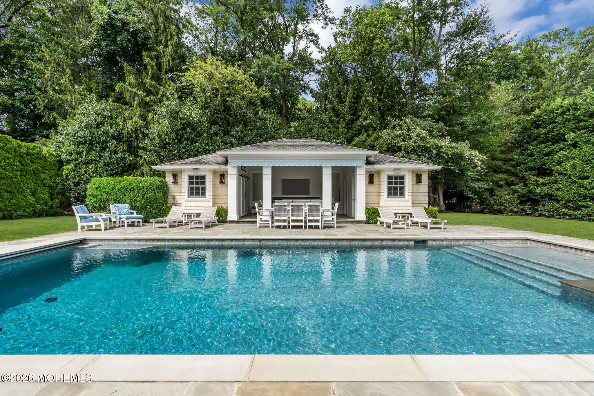 11 Woods End Road Rumson NJ 07760