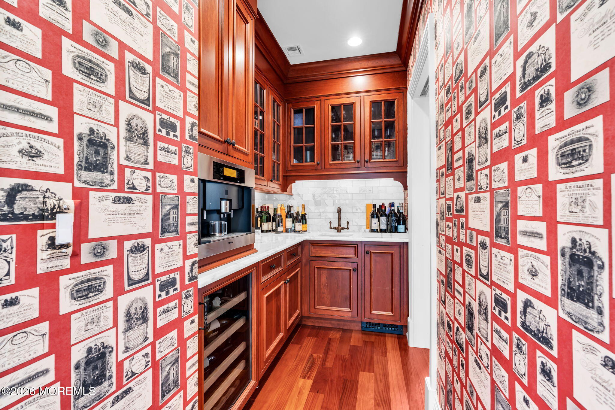 11 Woods End Road Rumson NJ 07760