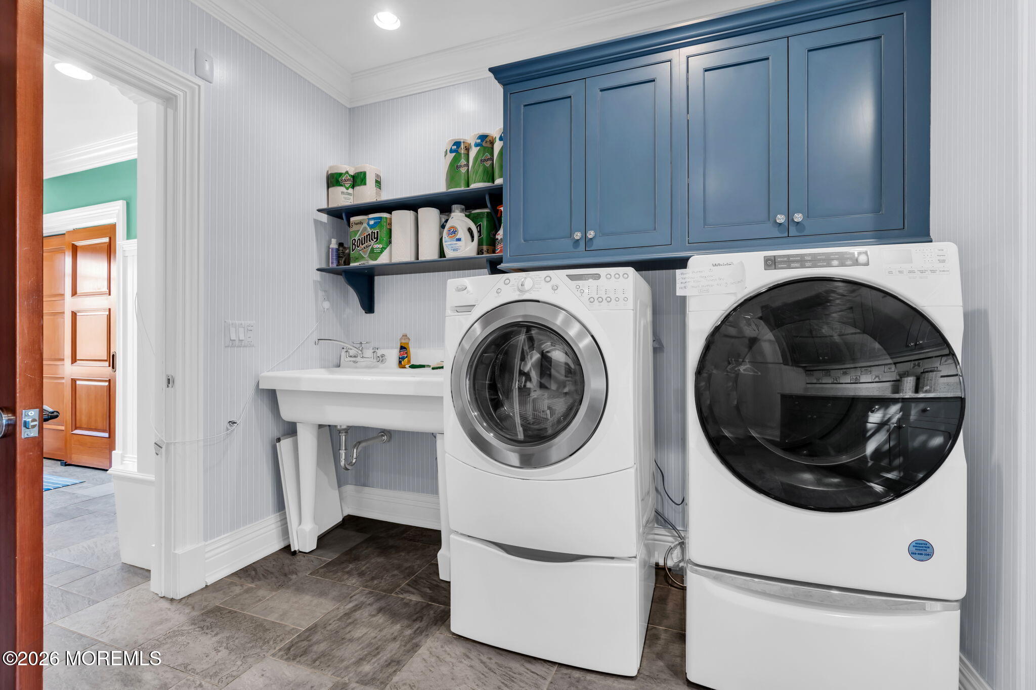 11 Woods End Road Rumson NJ 07760