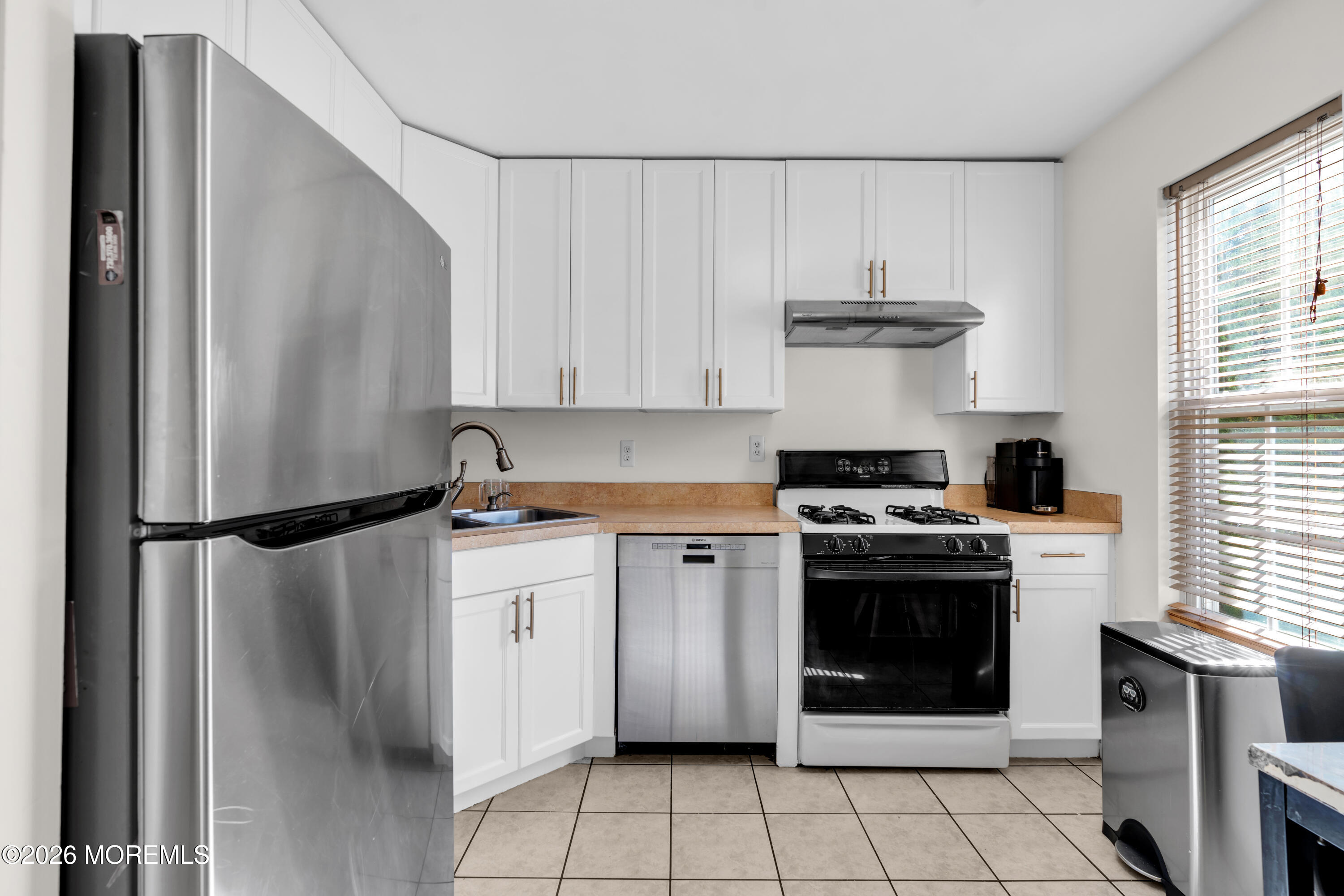 83 Aspen Court Lakewood NJ 08701
