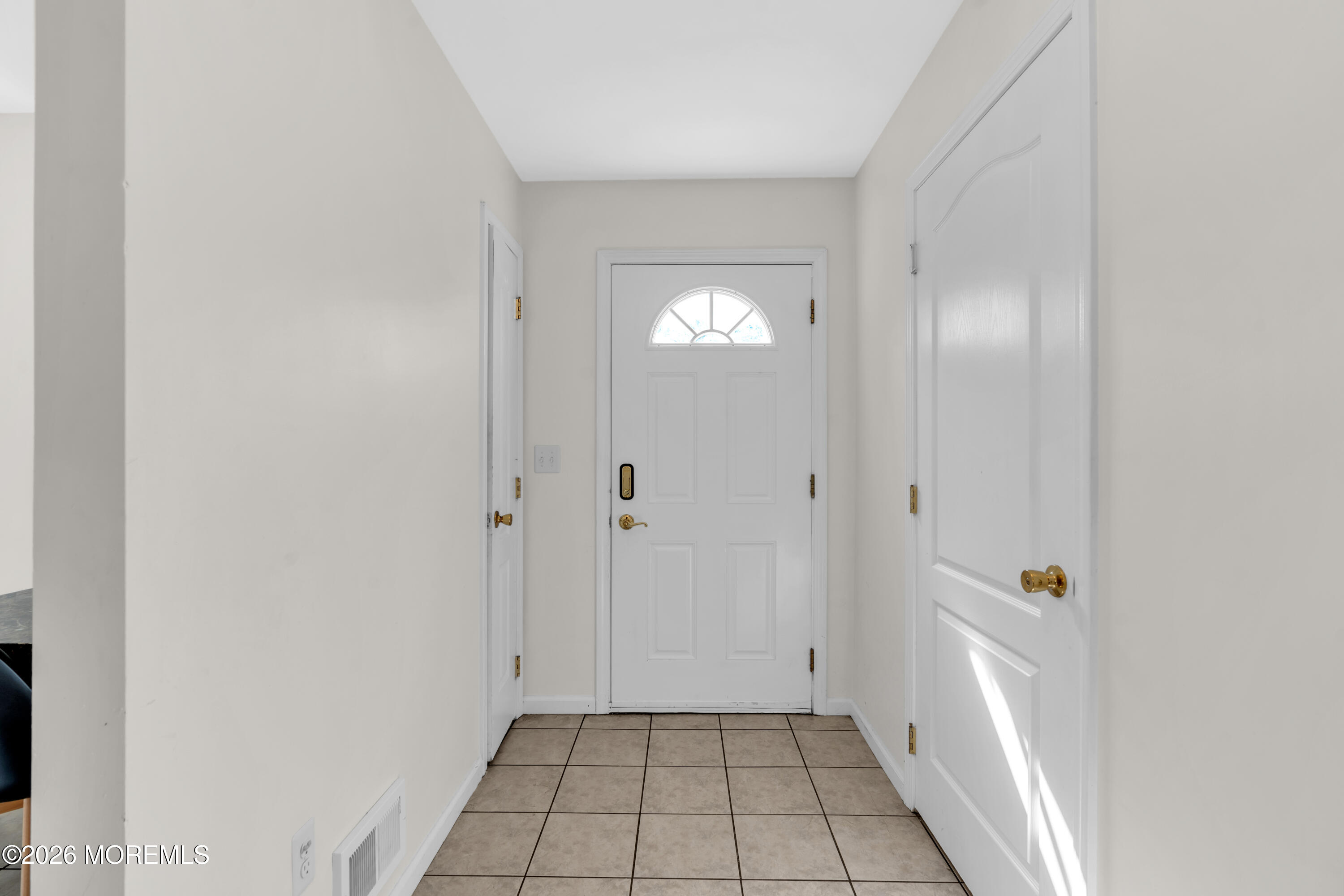 83 Aspen Court Lakewood NJ 08701