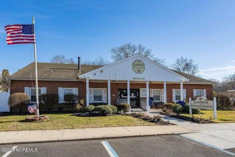 1428 Petunia Way S Toms River NJ 08755