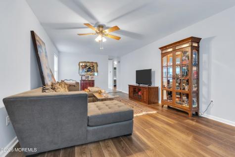 1428 Petunia Way S Toms River NJ 08755