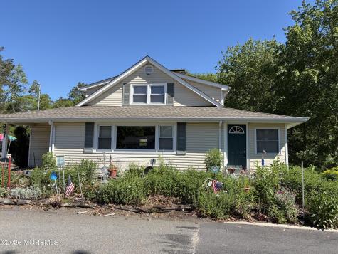 2041 8th Avenue Toms River NJ 08757