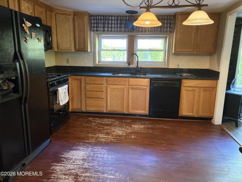 2041 8th Avenue Toms River NJ 08757
