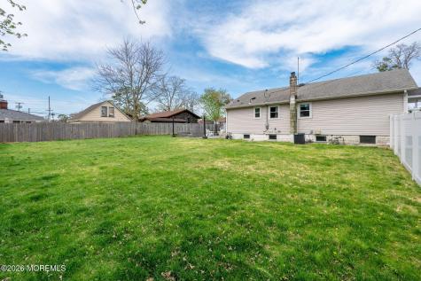 238 Forepeak Avenue Beachwood NJ 08722