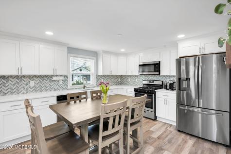 238 Forepeak Avenue Beachwood NJ 08722