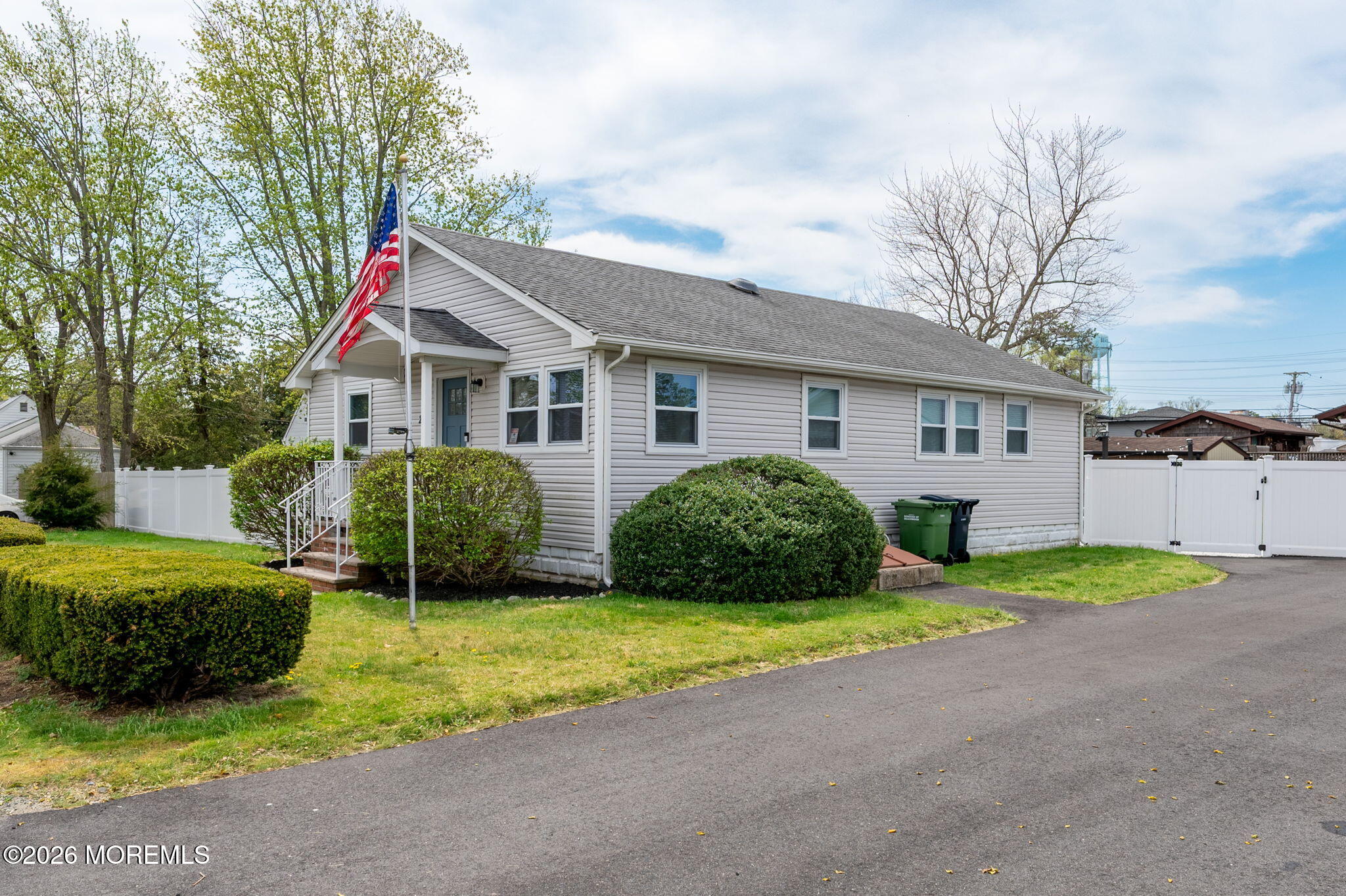 238 Forepeak Avenue Beachwood NJ 08722
