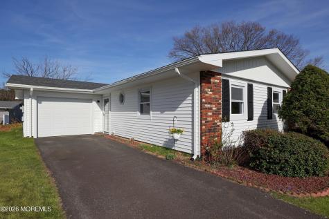 6 Hardy Court Brick NJ 08724