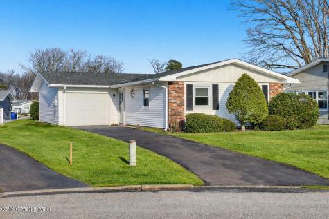 6 Hardy Court Brick NJ 08724